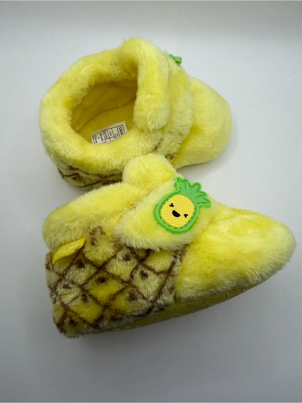 UGG cozy yellow